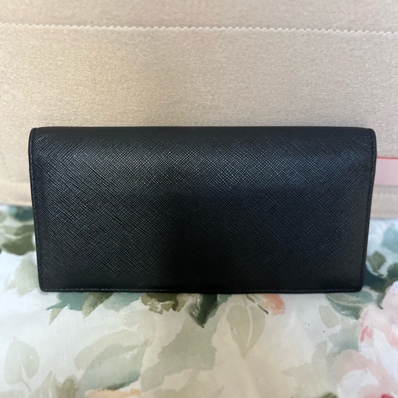 Prada Black Safiano Bifold Long Wallet - Picture 2 of 10